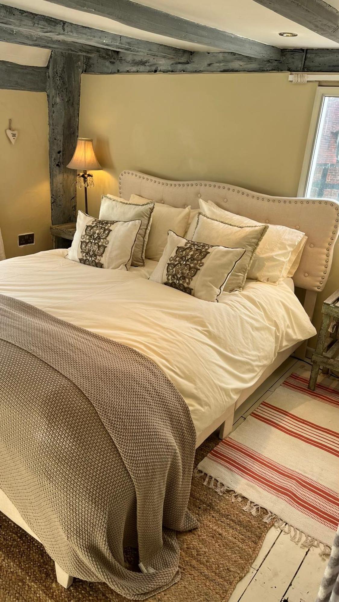 Spenford House 1640 Listed House Idilic Location Pub Walking Distance Bed and Breakfast Loppington Εξωτερικό φωτογραφία